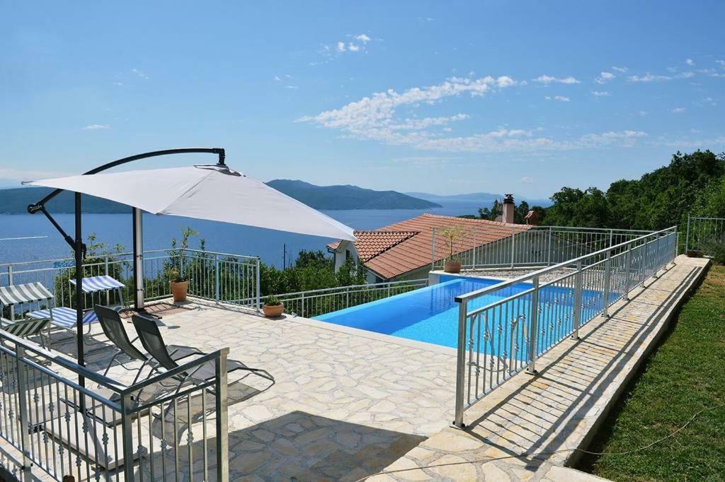 Jovich Apartments 2 Mošćenička Draga Eksteriør bilde