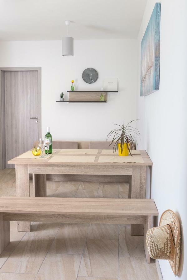 Jovich Apartments 2 Mošćenička Draga Eksteriør bilde
