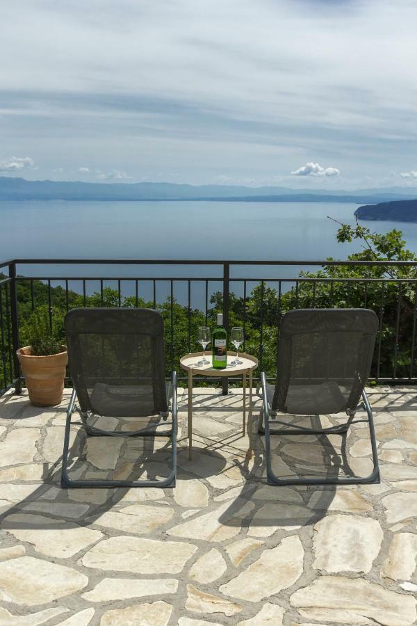 Jovich Apartments 2 Mošćenička Draga Eksteriør bilde