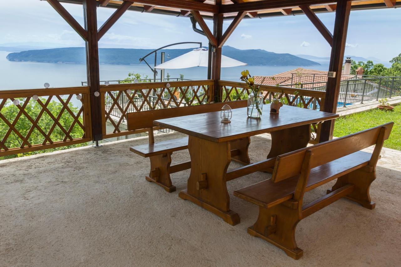 Jovich Apartments 2 Mošćenička Draga Eksteriør bilde